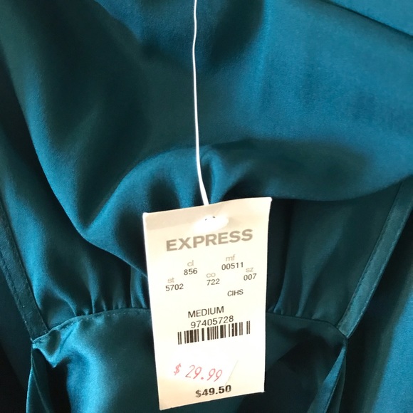 Express halter top, brand new with tag - Picture 3 of 3